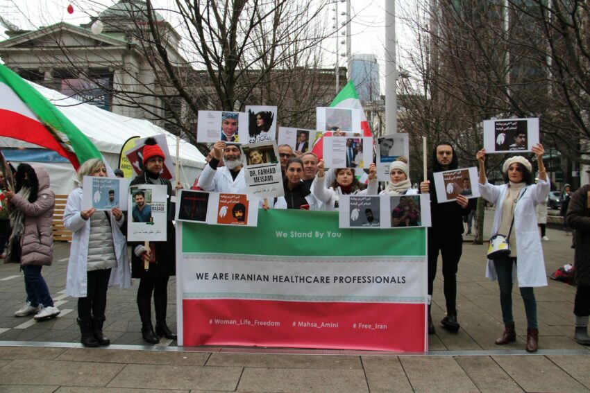 Israelul avertizează despre posibilitatea unei revolte sângeroase în Iran