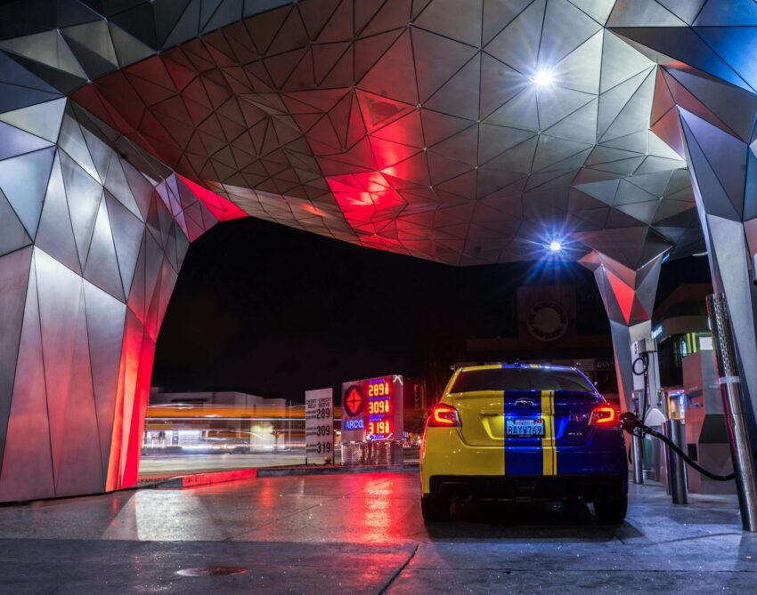 Italia reduce accizele la carburanți pentru a limita scumpirile