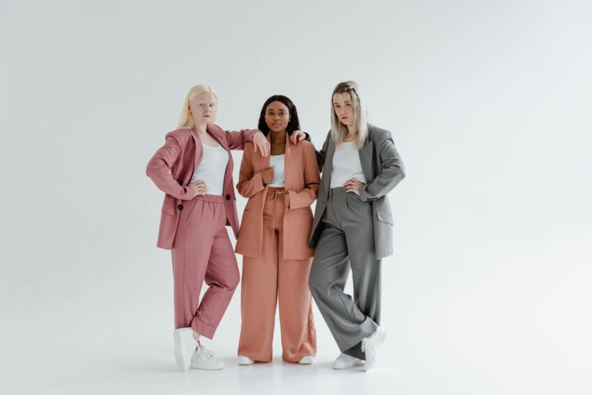 Kim Jong Un Lauda Femeile Nord-Coreene de 8 Martie