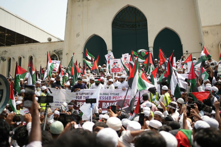 Netanyahu afirmă control total asupra spațiului aerian iranian