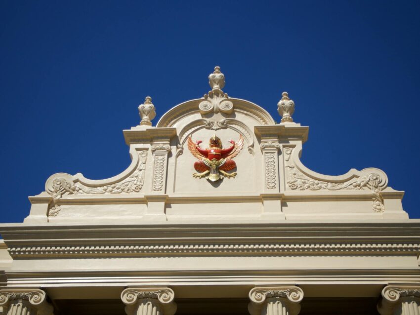 Premierul Ilie Bolojan se opune Avocatului Poporului în cazul tăierilor la stat