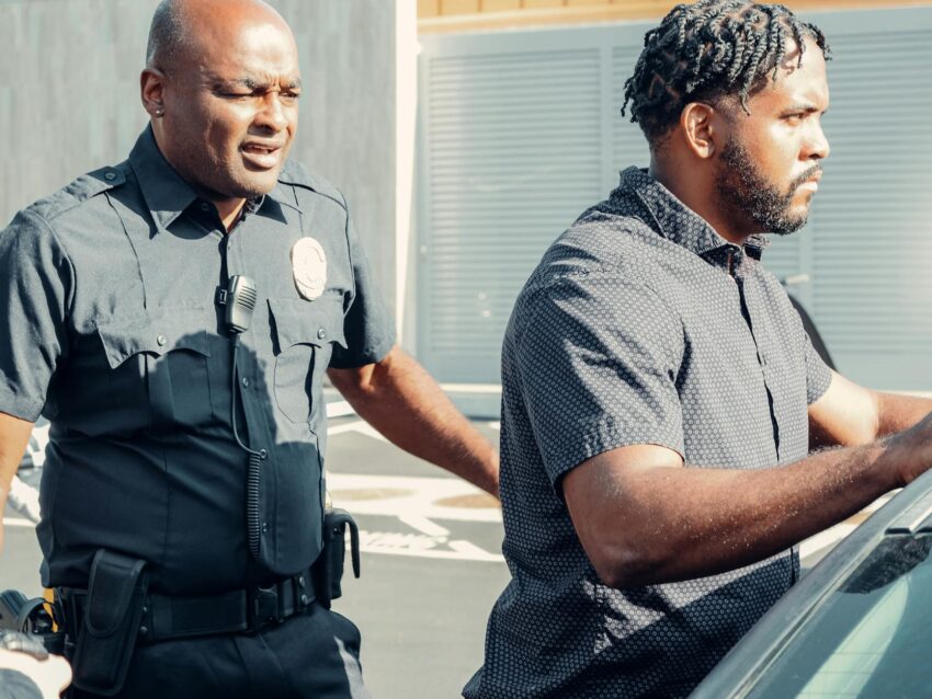 Rețea de 25 de persoane destructurată la Brașov pentru furt de motorină