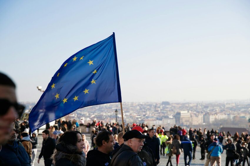 Nicușor Dan întâlnește Cancelarul Austriei la Summitul Inițiativei celor Trei Mări