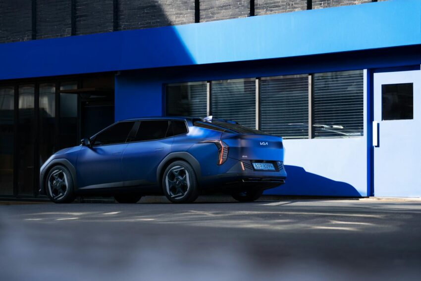 Primarul Bucureștiului vrea taxe pentru parcarea mașinilor electrice