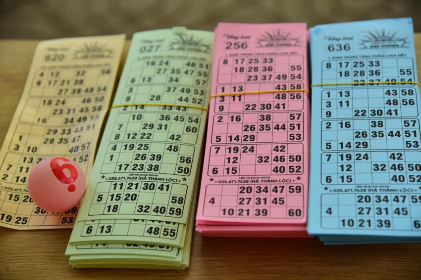 Rezultate LOTO - Joi, 30 aprilie 2026: Numerele extrase și premiile puse în joc de Loteria Română