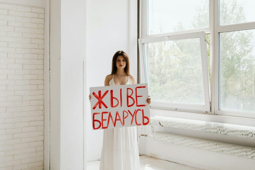 Vandalism la Oradea: Tineri prinsi de camerele de supraveghere