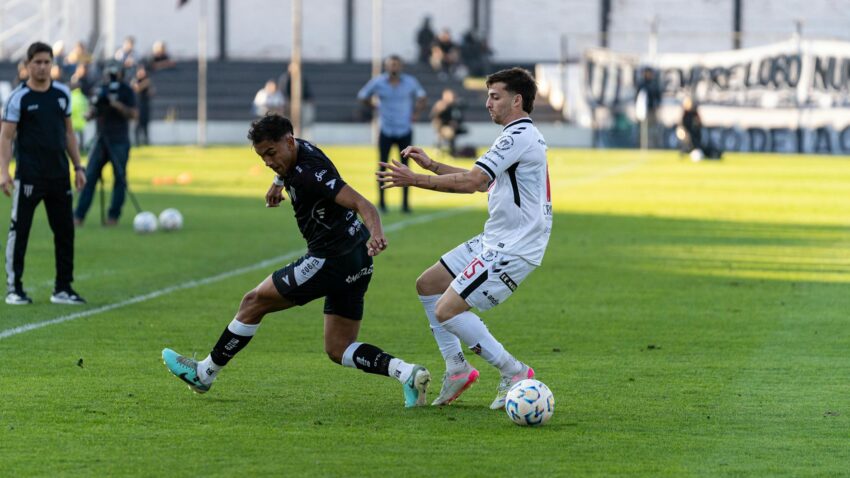 Clasamentul Final al Superligii de Fotbal Românesc