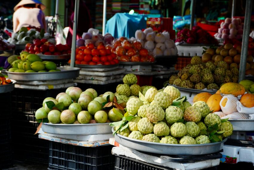 Corcodușele, fructul copilăriei, ajung la 200 de lei kilogramul