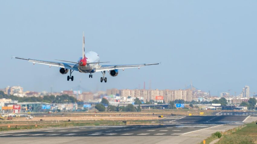 Criza aeriană în Germania: Zborurile low-cost în pericol