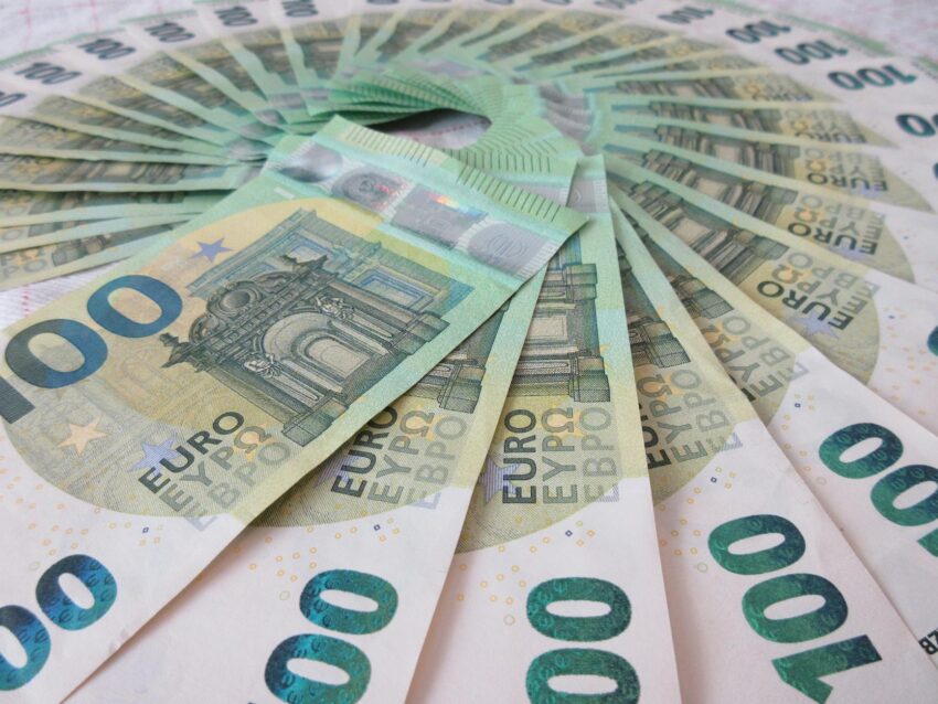 România atrage 108 miliarde de euro de la UE