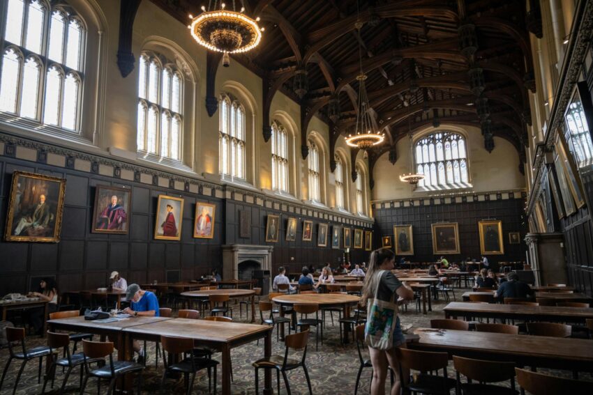 Tânărul Român Care a Câștigat 1,3 Milioane de Dolari pentru Studii la Harvard