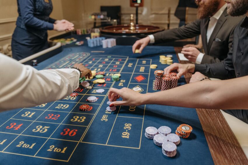 Extrageri Loto 6/49, Loto 5/40 și Joker, duminică, 7 iunie 2026