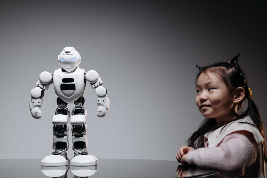 Inteligența Artificială în Educație: O Nouă Paradigmă