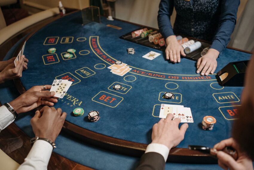 Jackpot: Istoria și Evoluția Termenului în Jocurile de Noroc