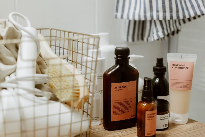 Șamponul Oribe Serene Scalp Densifying Shampoo retras din cauza bacteriei