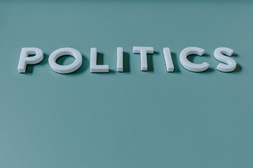 Demisia premierului Republicii Moldova, Alexandru Munteanu, fără motiv clar