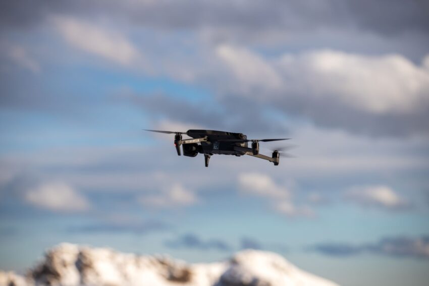 Dronă doborâtă deasupra României: anchetă în desfășurare