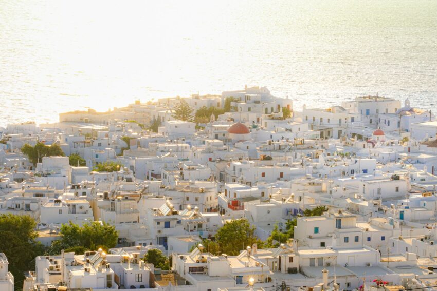Insula Antikythera din Grecia oferă bani pentru a atrage noi locuitori