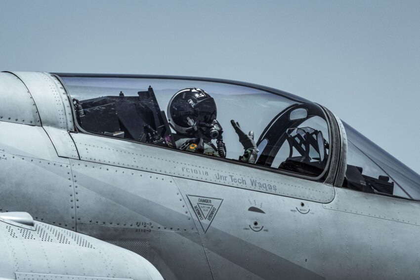 Locotenentul-comandor Mihai Vîrdol, pilot militar, a murit în urma unui accident