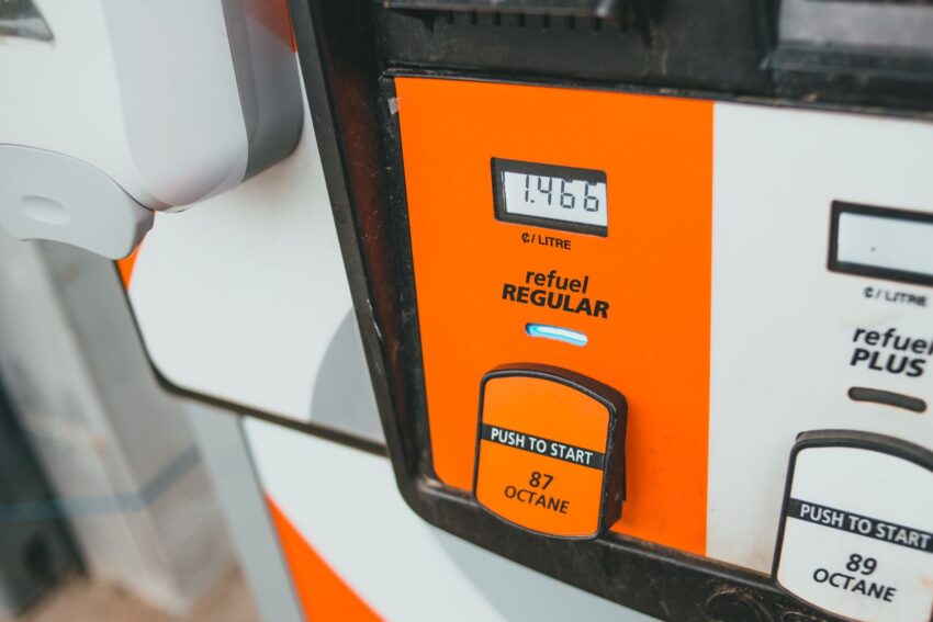 Carburanți august 2026: 70 de bani diferență pe litru între stații. Unde e cea mai ieftină benzină din România